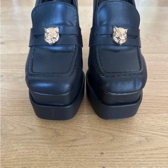 Public Desire - Effy Platform Oxford Shoes in Black & Gold - Picture 3 of 6